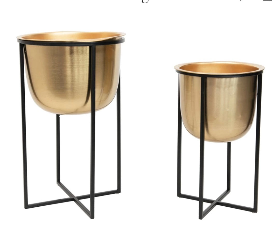 Elegance Plant Stand