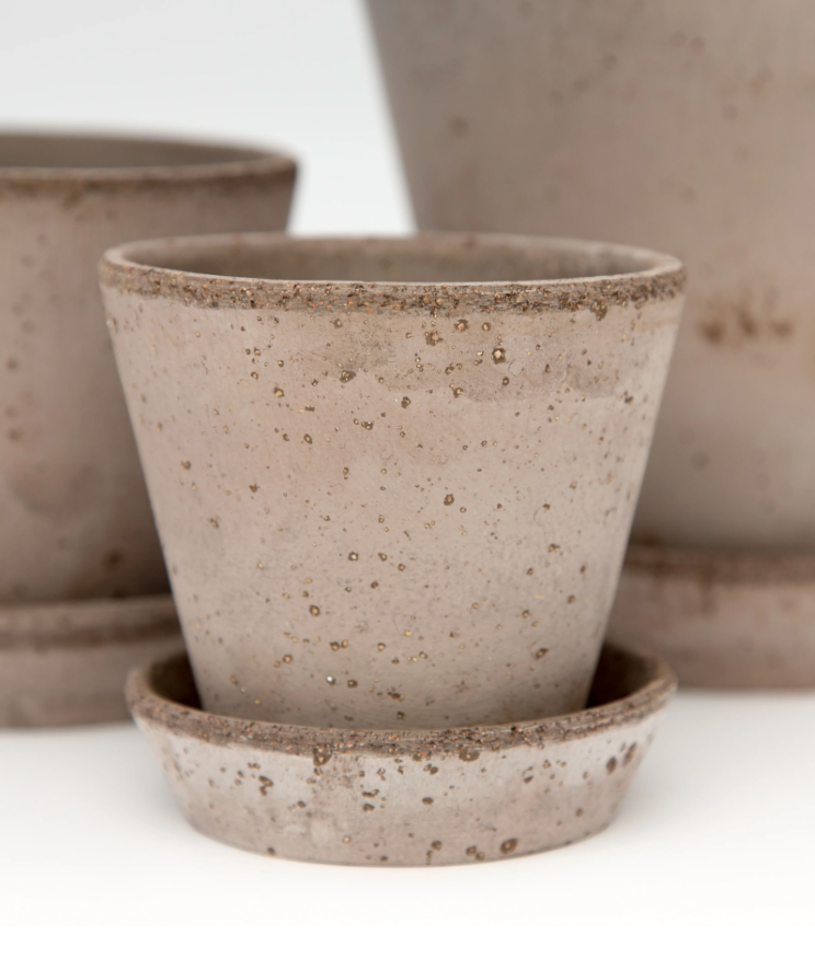 Berg Julie Pot and Saucer